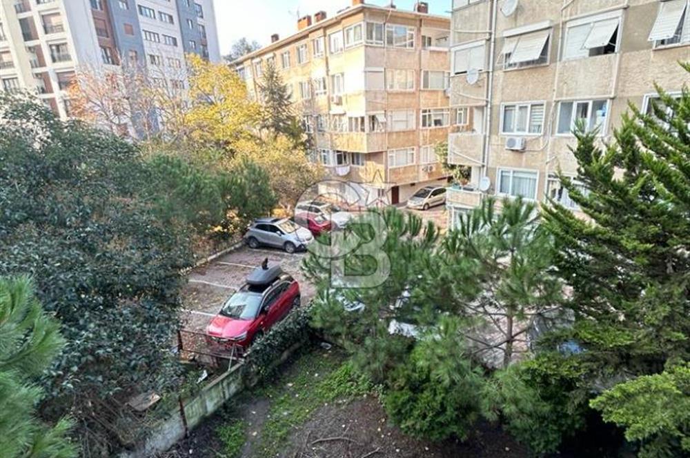GÖZTEPE MERDİVENKÖY' de BAKIMLI, BOŞ, SATILIK ( 2+1 ) DAİRE