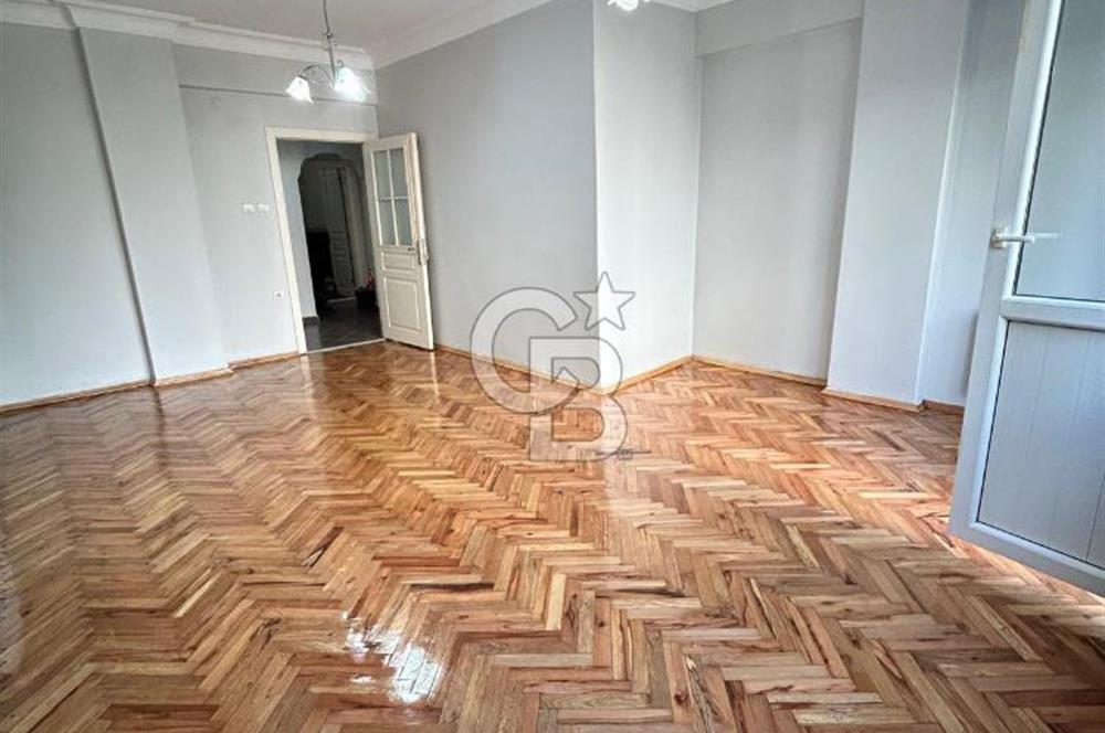 MALTEPE ALTAYÇEŞME' de SATILIK BAKIMLI ( 3+1 ) DAİRE
