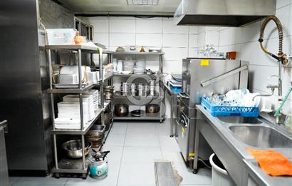 CB PREMIUM'DAN BATIKENT BARLAR SOKAĞI'NDA EMSALSİZ İŞYERİ