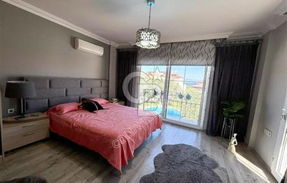 Kadınlar Denizi'nde Denize Yürüme Mesafesinde Site İçerisinde  Lüks 3+1 Villa 