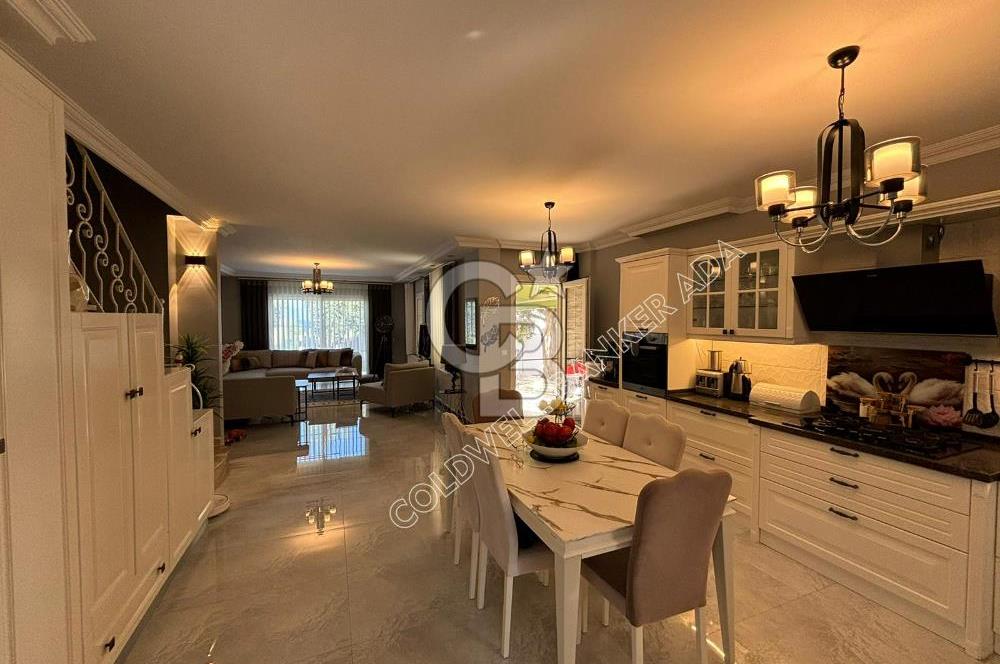 Kadınlar Denizi'nde Denize Yürüme Mesafesinde Site İçerisinde  Lüks 3+1 Villa 