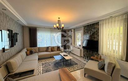 Kadınlar Denizi'nde Denize Yürüme Mesafesinde Site İçerisinde  Lüks 3+1 Villa 