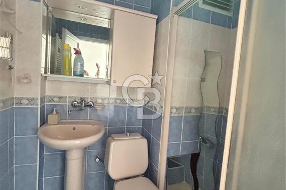 GÖZTEPE MERDİVENKÖY' de BAKIMLI, BOŞ, SATILIK ( 2+1 ) DAİRE