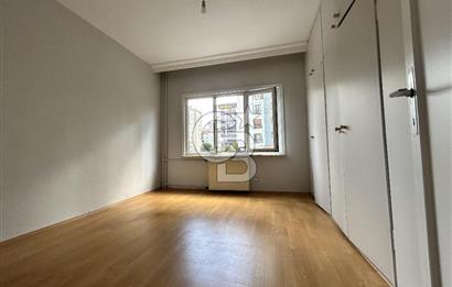GÖZTEPE MERDİVENKÖY' de BAKIMLI, BOŞ, SATILIK ( 2+1 ) DAİRE