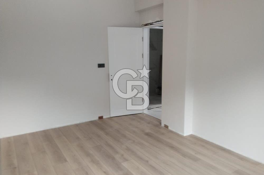 İhsaniye Merkez'de Doğa Manzaralı 4+1 Müstakil Bahçeli Villa