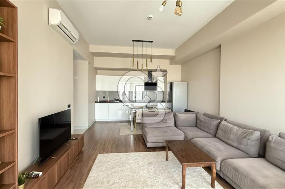 BORNOVA İKON TOWER PROJESİNDE HAVUZ CEPHELİ SATILIK 2+1 DAİRE 