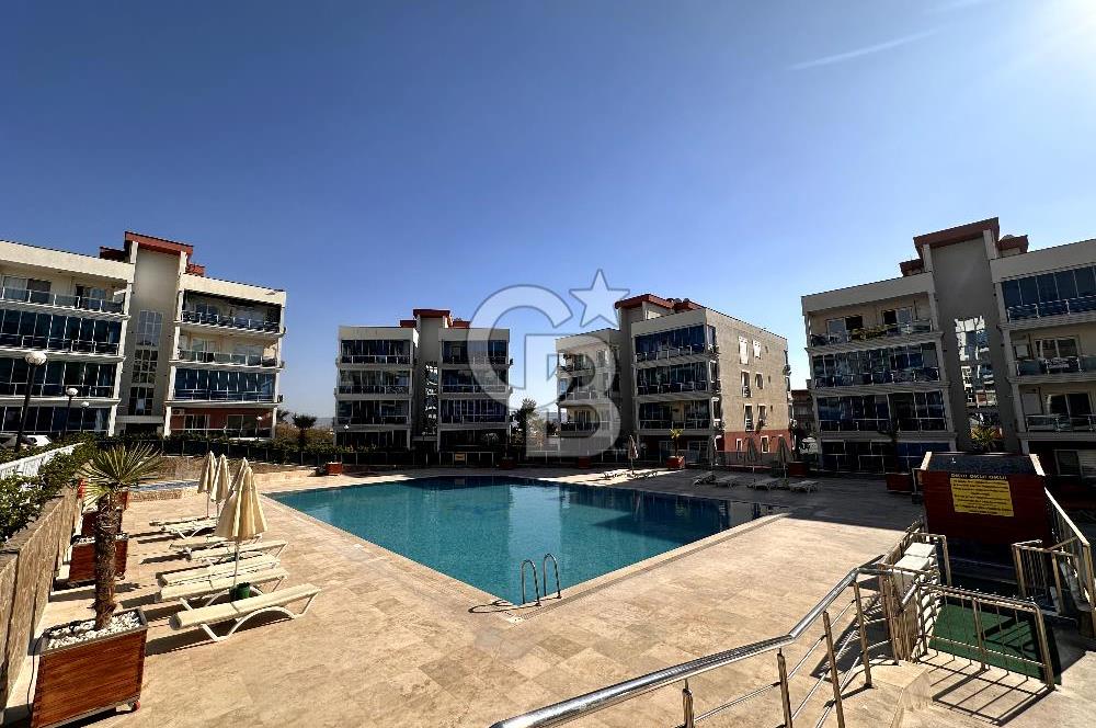 İZMİR, BAYRAKLI, OSMANGAZİ EŞYASIZ KİRALIK 2+1 HAVUZLU SİTEDE
