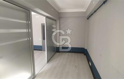 CB'DEN ZAFER MEYDANINDA KİRALIK OFİS