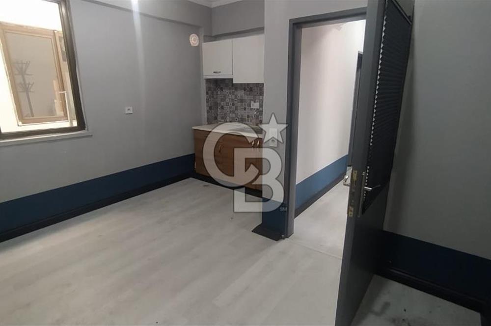 CB'DEN ZAFER MEYDANINDA KİRALIK OFİS
