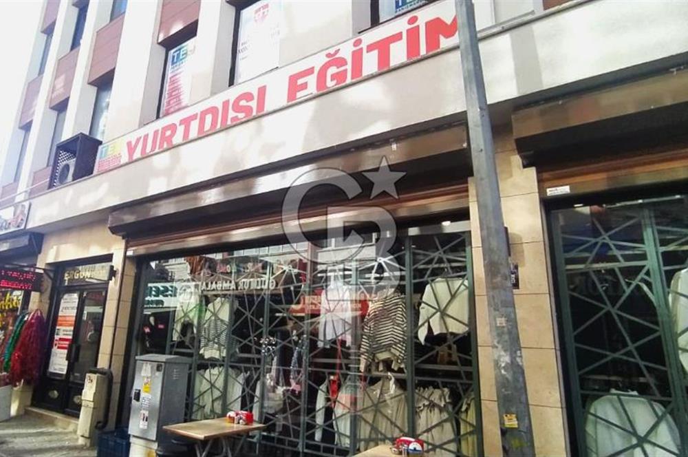 CB'DEN ZAFER MEYDANINDA KİRALIK OFİS