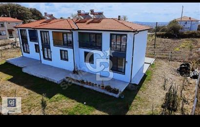KANDIRA BABALI'DA DENİZE 2 KM SATILIK KÖŞE VİLLA