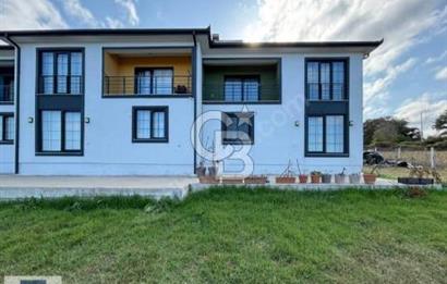 KANDIRA BABALI'DA DENİZE 2 KM SATILIK KÖŞE VİLLA