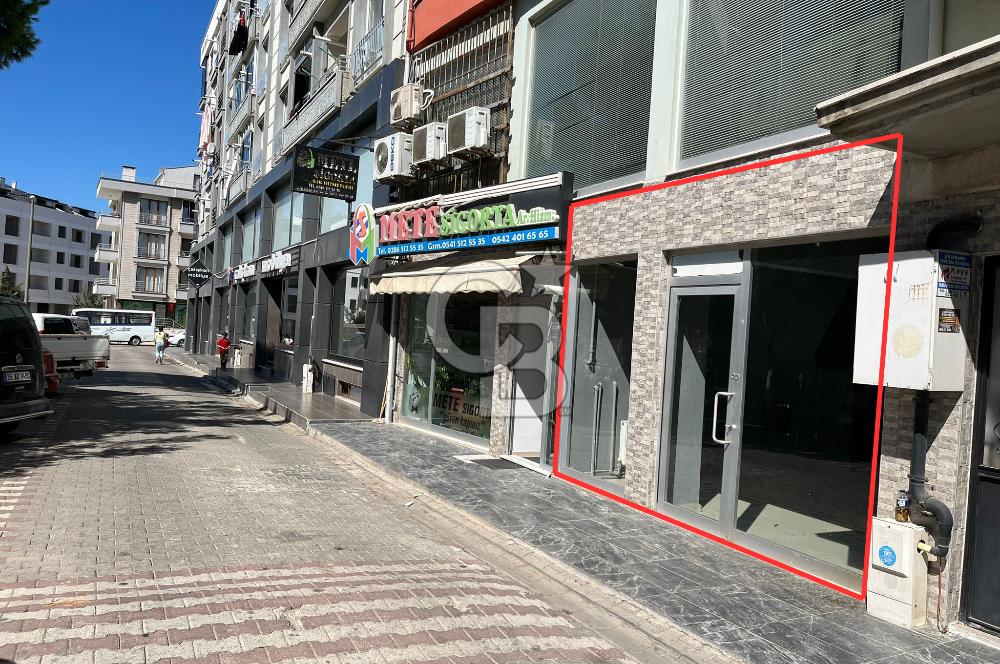 ÇANAKKALE LAPSEKİDE MÜKEMMEL KONUMDA KİRALIK İŞYERİ