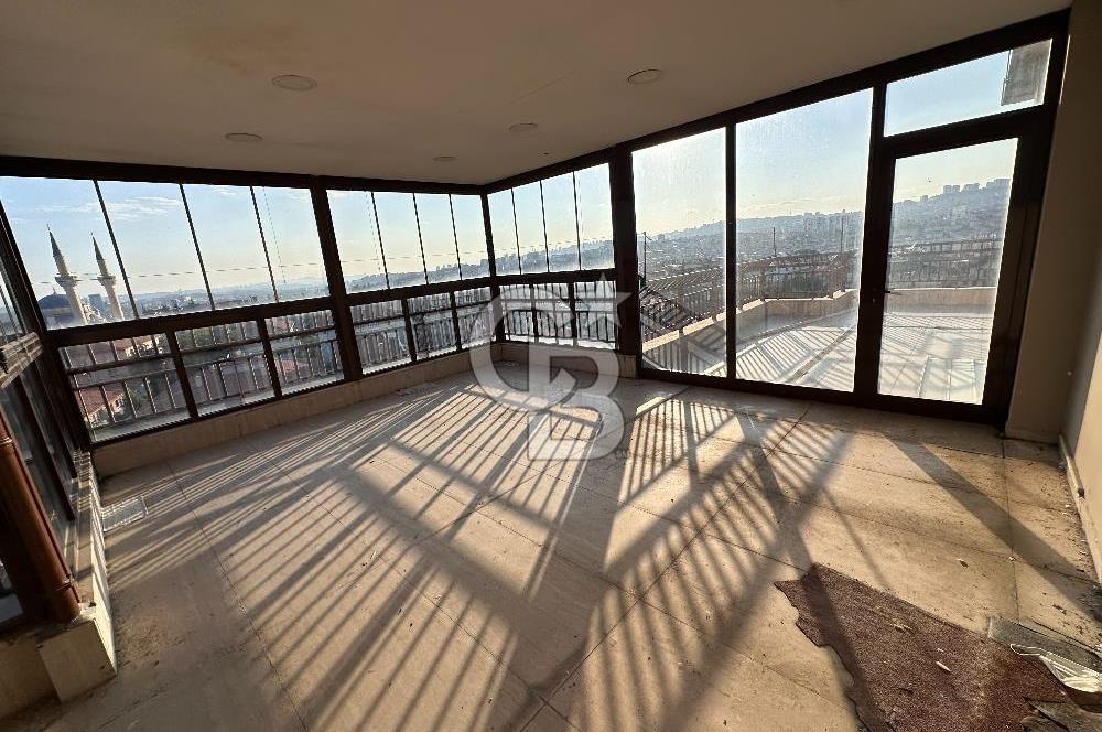 SUBAYEVLERİ VADİ KONUTLARINDA ASANSÖRLÜ 7+1 SATILIK LÜKS DAİRE