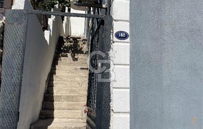 Kiralık 3+1 Daire Bayraklı Nafiz Gürman Mah.