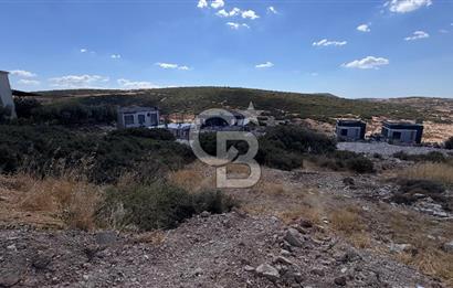 Seyrek Villa kent’te deniz manzaralı villa imarlı satılık arsa
