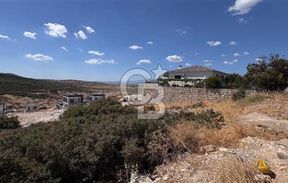 Seyrek Villa kent’te deniz manzaralı villa imarlı satılık arsa