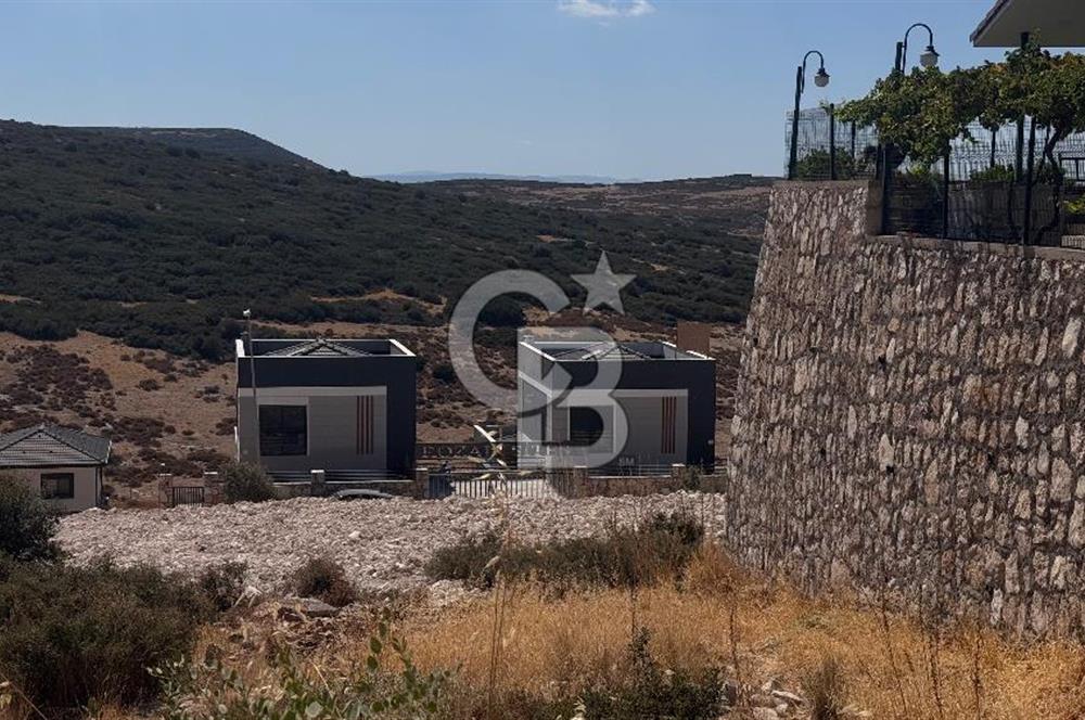 Seyrek Villa kent’te deniz manzaralı villa imarlı satılık arsa
