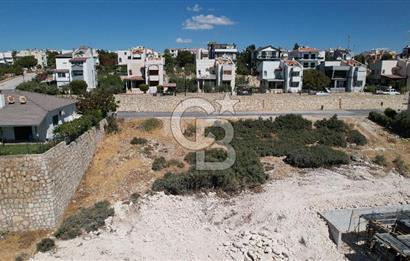 Seyrek Villa kent’te deniz manzaralı villa imarlı satılık arsa
