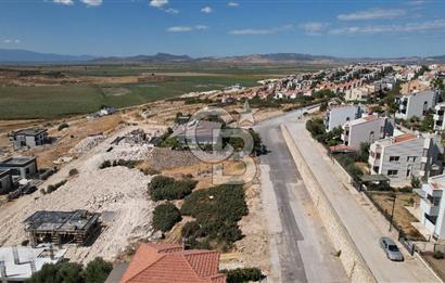 Seyrek Villa kent’te deniz manzaralı villa imarlı satılık arsa