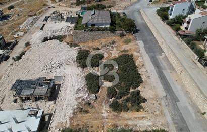 Seyrek Villa kent’te deniz manzaralı villa imarlı satılık arsa