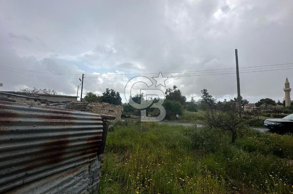 İSKELE BÜYÜKKONUKTA İMARLI ARSA