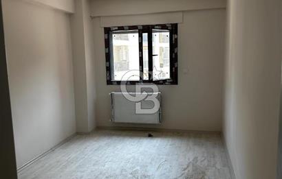 ULUKENT KASAPLAR SOKAĞINDA 2+1 SATILIK DAİRE