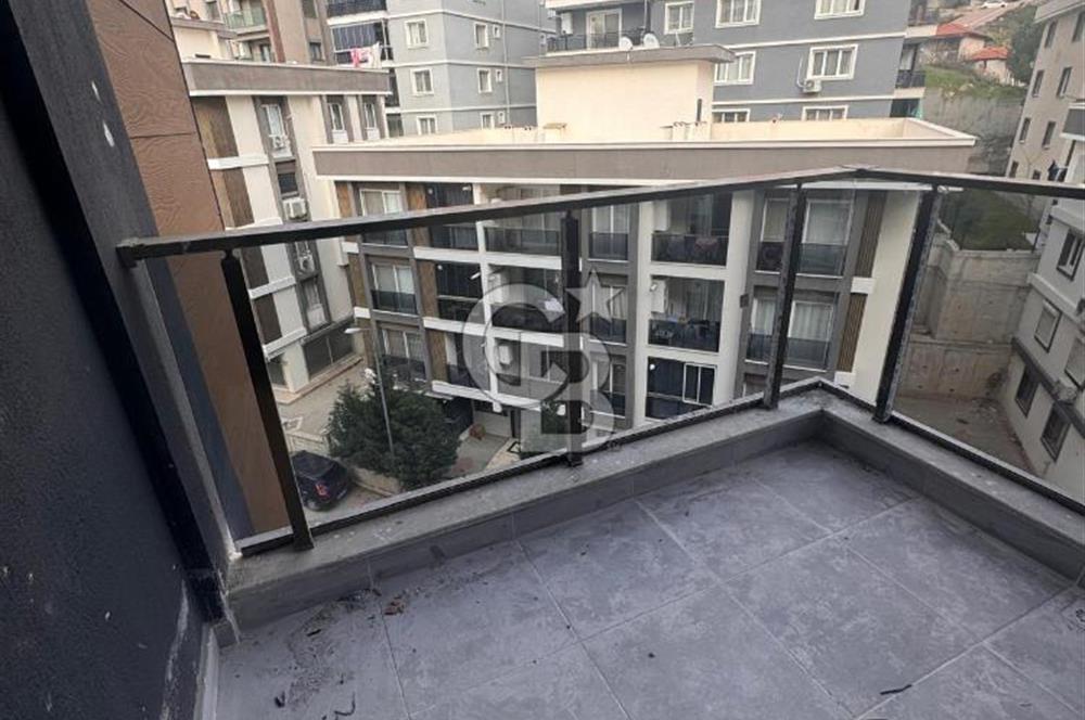 ULUKENT KASAPLAR SOKAĞINDA 2+1 SATILIK DAİRE