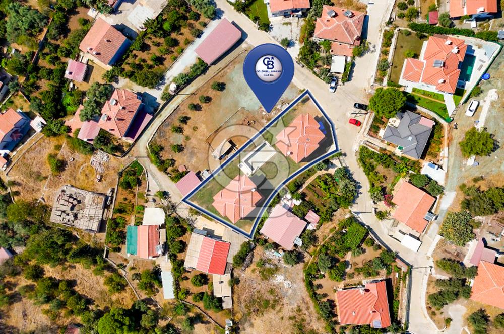 CB Marinadan Hisarönünde Yeşillerle Çevrili 2 Müstakil Villa