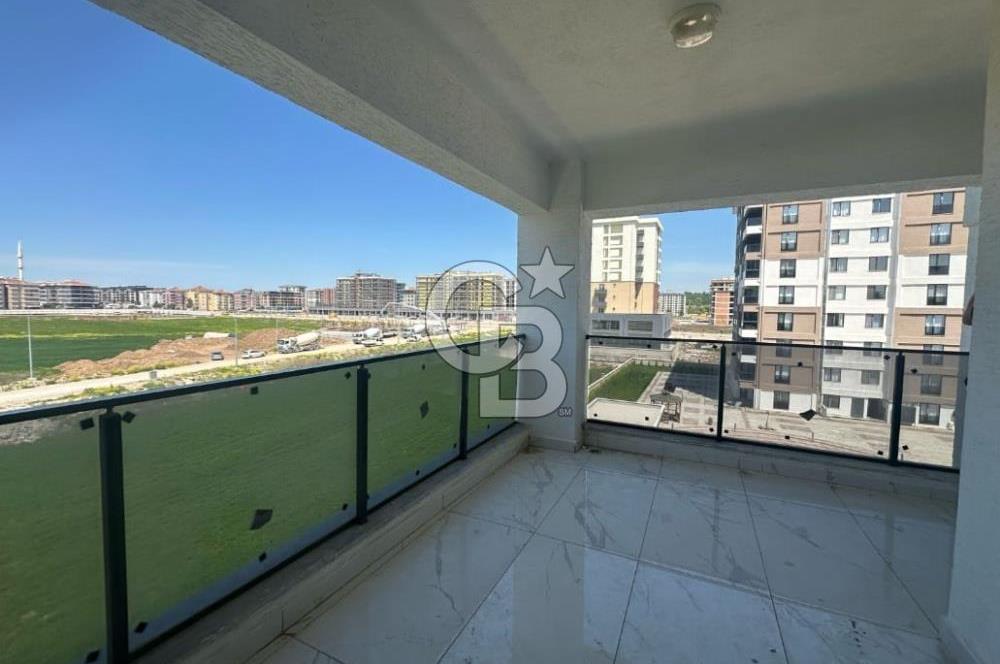 ÇANAKKALE ESENLER 60 METRE YOLA CEPHE,SIFIR,MÜKEMMEL KONUMDA 3+1