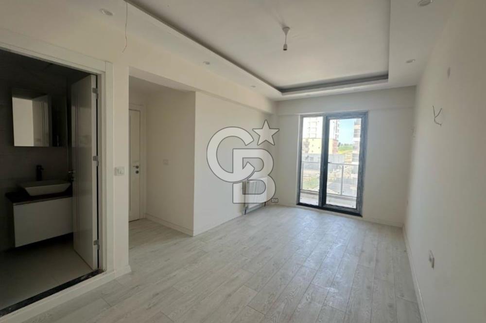 ÇANAKKALE ESENLER 60 METRE YOLA CEPHE,SIFIR,MÜKEMMEL KONUMDA 3+1