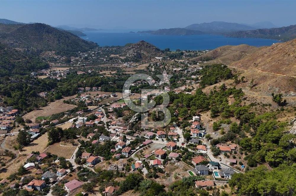 CB Marinadan Hisarönünde Yeşillerle Çevrili 2 Müstakil Villa