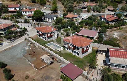 CB Marinadan Hisarönünde Yeşillerle Çevrili 2 Müstakil Villa