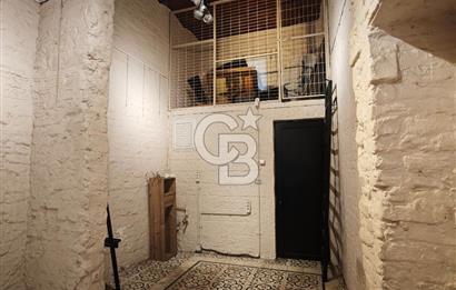 GALATA KULESİ MEYDANDA DEVİRSİZ BOŞ KİRALIK DÜKKAN