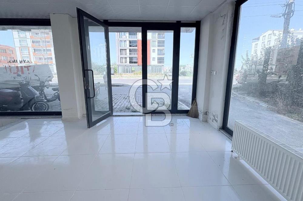 ÇANAKKALE LAPSEKİ ÇARDAK’TA BURSA KARAYOLU ÜZERİNDE SATILIK İŞYERİ
