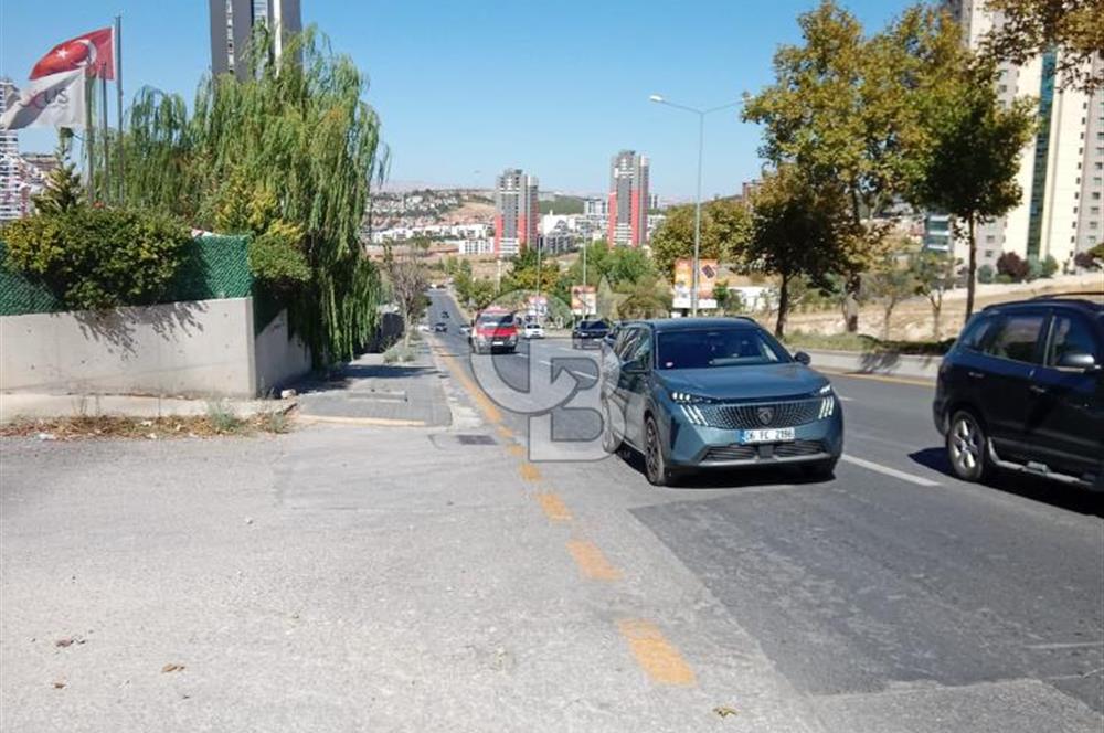 BEYTEPE'DE BULVAR CEPHELİ 4+1 SATILIK DAİRE