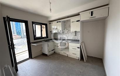 CADDE ÜZERİ SİTE İÇİNDE SATILIK 3+1 DAİRE 