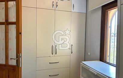  Yenifoça Cumhuriyet Mahallesinde Satılık 5+2 Tripleks Villa