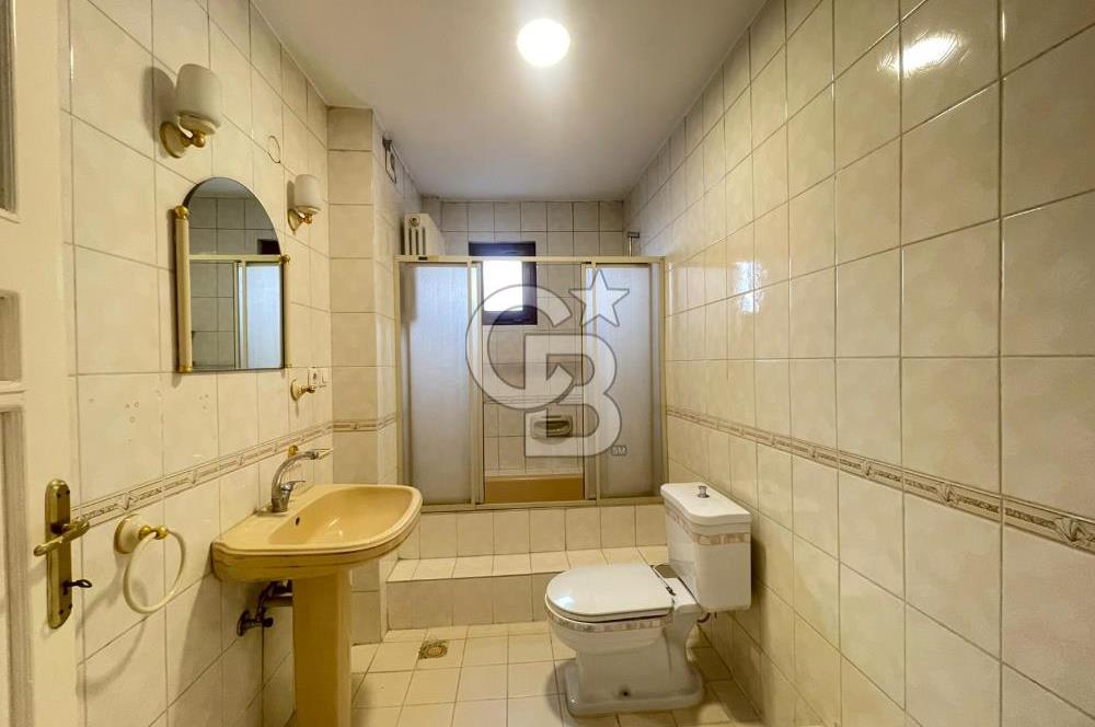 CB KİNG'DEN ATATÜRK MAHALLESİ'NDE SATILIK 7+1 TRİPLEKS VİLLA