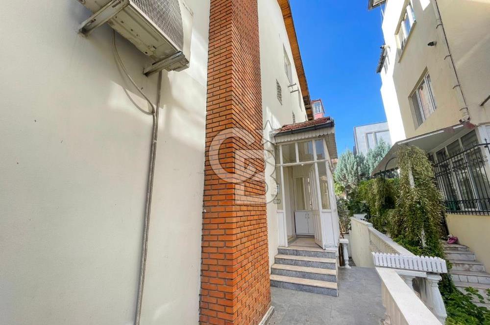 CB KİNG'DEN ATATÜRK MAHALLESİ'NDE SATILIK 7+1 TRİPLEKS VİLLA