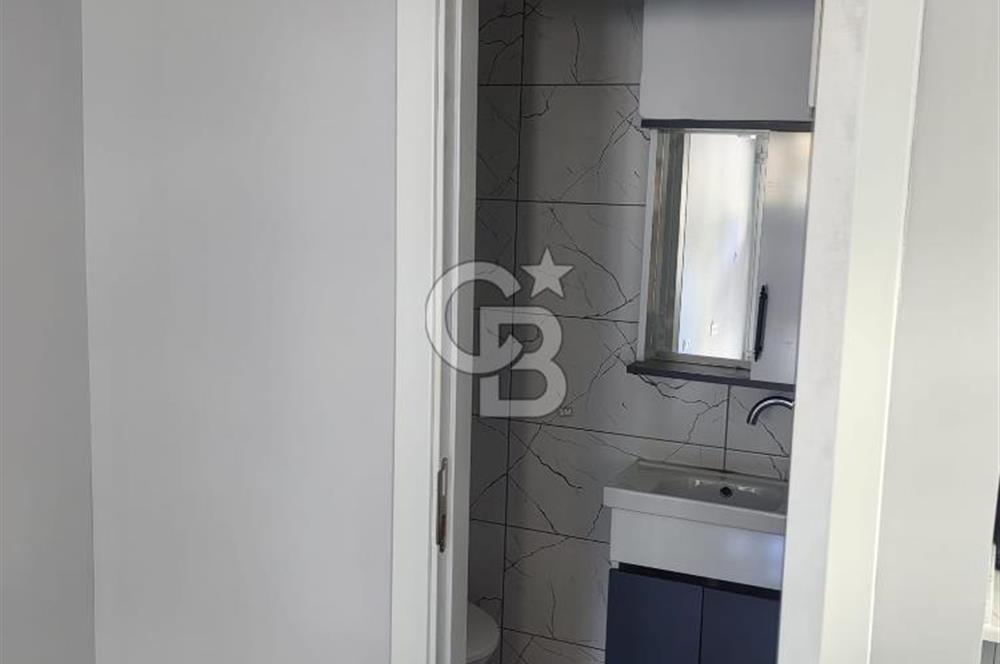 İnönü Caddesi Üzerinde Susuzdede'de Köşe Dükkan