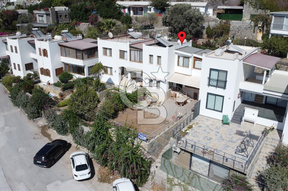 Gündoğan Küçükbük'te Plajlı Sitede En Ön Sırada 5+1