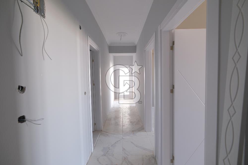                          MENEMEN UĞUR MUMCU DA SATILIK 2+1 DAİRE
