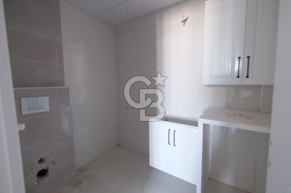                          MENEMEN UĞUR MUMCU DA SATILIK 2+1 DAİRE