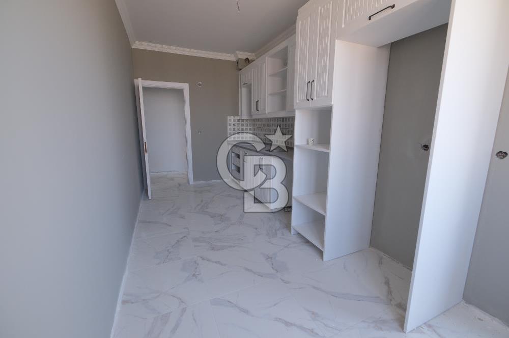                          MENEMEN UĞUR MUMCU DA SATILIK 2+1 DAİRE