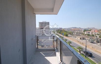                          MENEMEN UĞUR MUMCU DA SATILIK 2+1 DAİRE