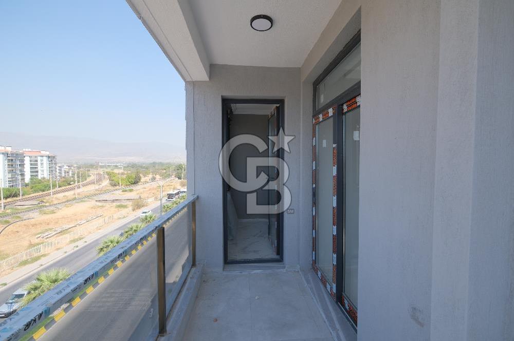                          MENEMEN UĞUR MUMCU DA SATILIK 2+1 DAİRE