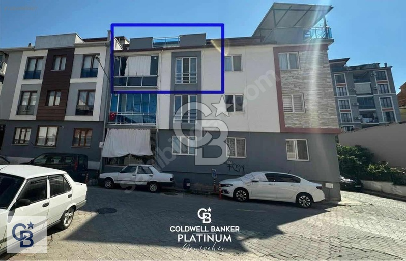 Denizli Karaman Mahallesinde Satılık Çatı Dubleksi Daire