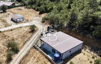 BORNOVA YAKAKÖY'DE SATILIK ARSA & SIFIR 3+1 MÜSTAKİL EV