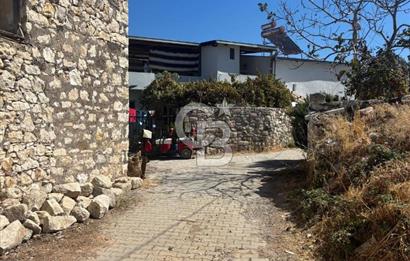 Karaburun Saip'te Köy İçi Satılık İmarlı Arsa
